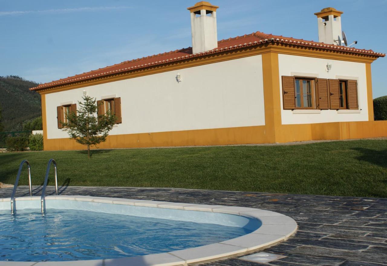 Casa Da Eira Em Dornes - Casa De Campo Familiar Com Piscina Pensionat Eksteriør billede